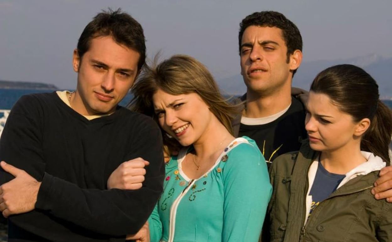 مسلسل سنوات الصفصاف الحلقة 1 مترجمة